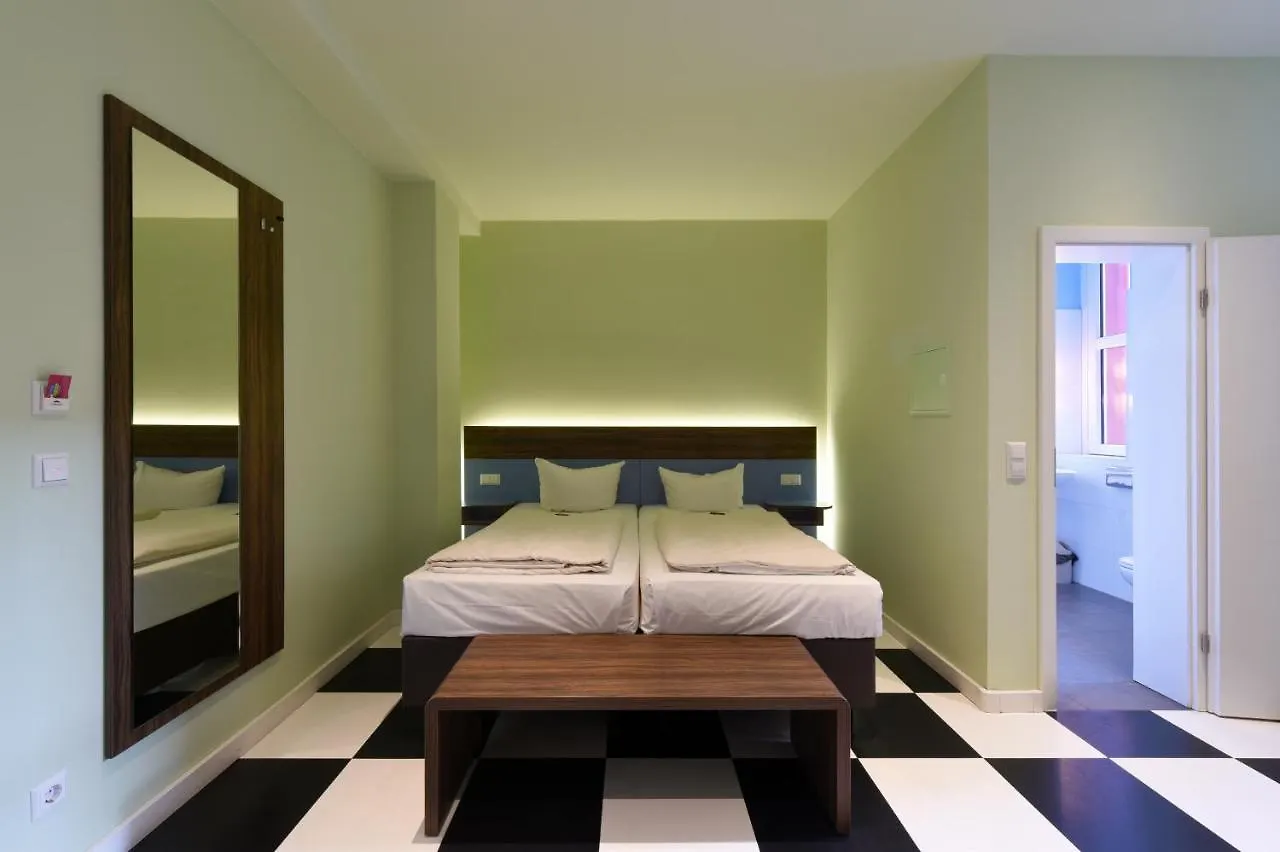 Cityhotel Thueringer Hof Design Hannover 3*,  Almanya